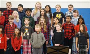 CES Holiday Concert 2024 4.jpg